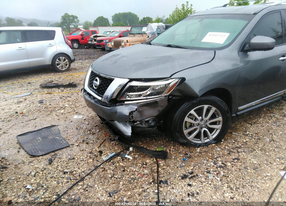 2015 NISSAN PATHFINDER VIN: 5N1AR2MM1FC701569