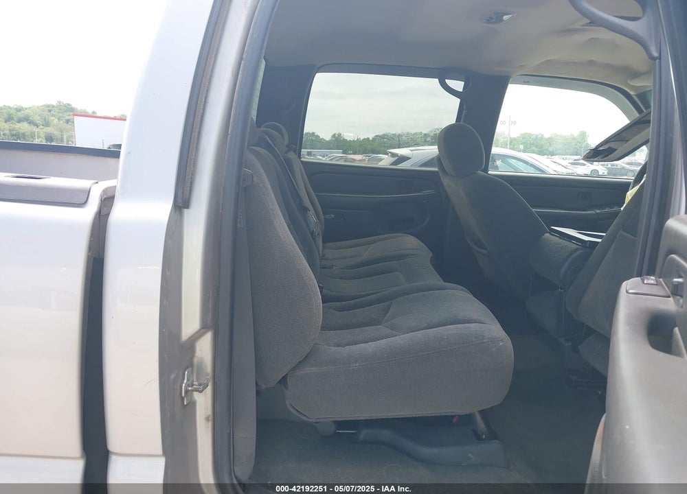 2004 CHEVROLET SILVERADO 1500 Z71 VIN: 2GCEK13T741369203