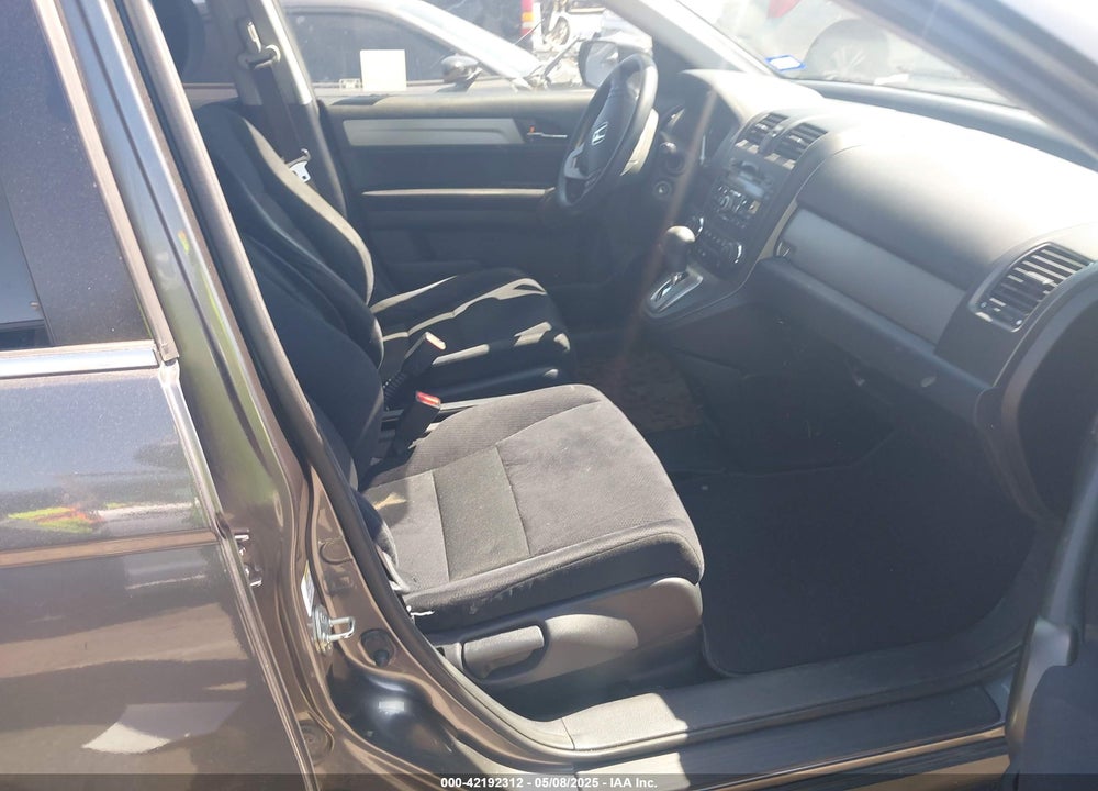 2011 HONDA CR-V VIN: JHLRE3H52BC005165