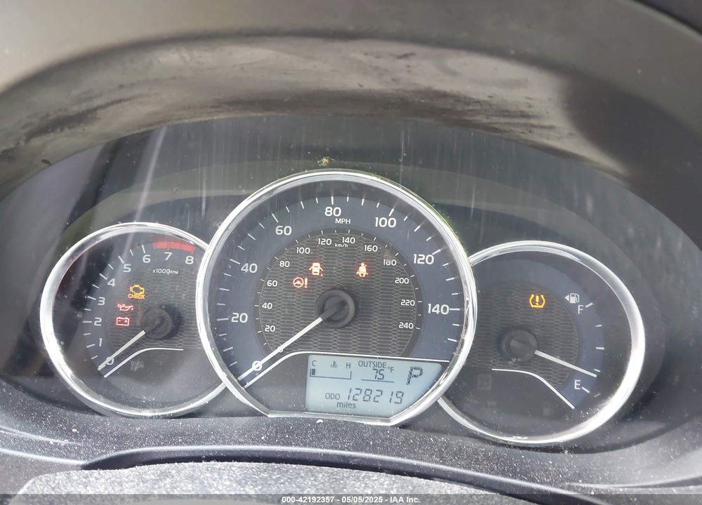 2014 TOYOTA COROLLA VIN: 2T1BURHE8EC031138