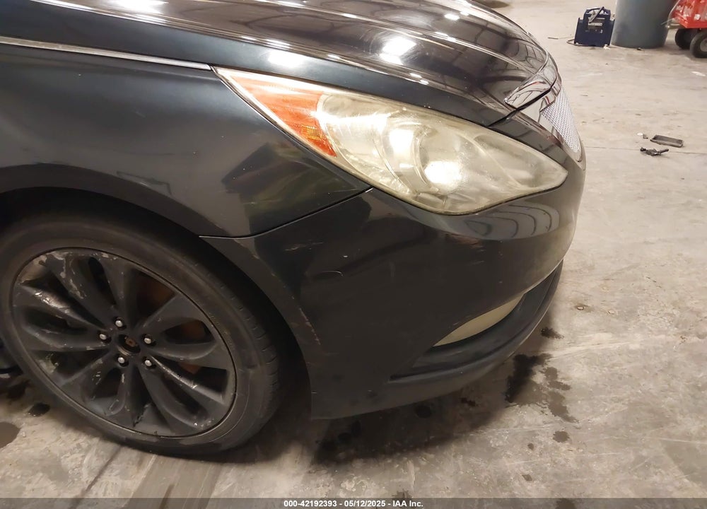 2011 HYUNDAI SONATA VIN: 5NPEC4AC6BH161956