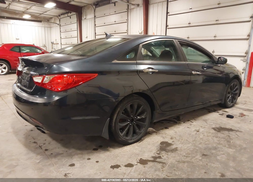 2011 HYUNDAI SONATA VIN: 5NPEC4AC6BH161956
