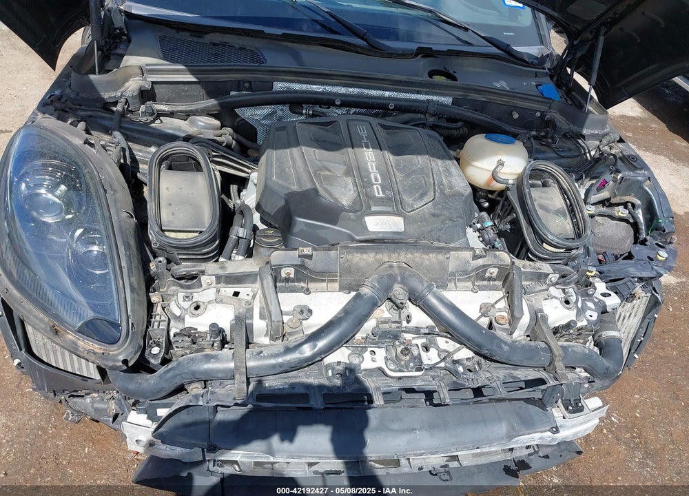 2018 PORSCHE MACAN GTS VIN: WP1AG2A59JLB60625