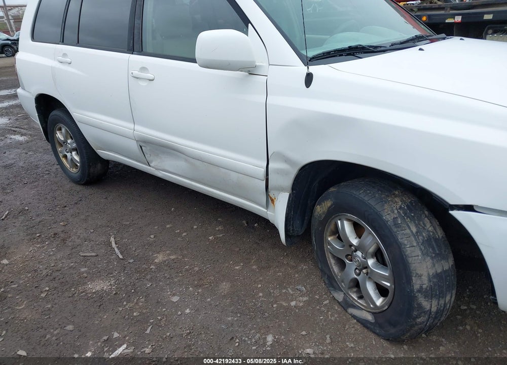 2005 TOYOTA HIGHLANDER V6 VIN: JTEEP21A750088746