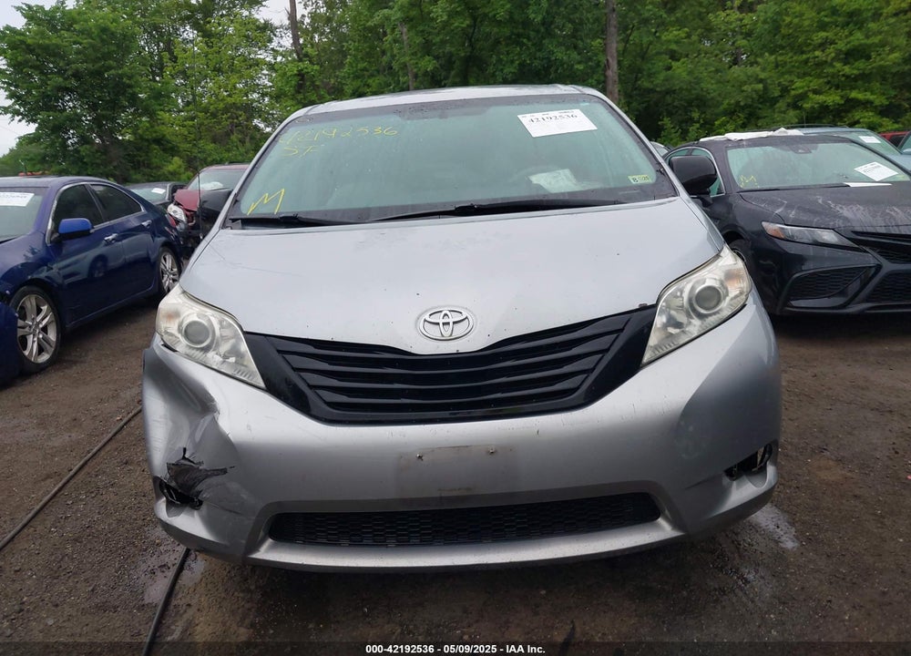 2014 TOYOTA SIENNA VIN: 5TDZK3DC7ES458064