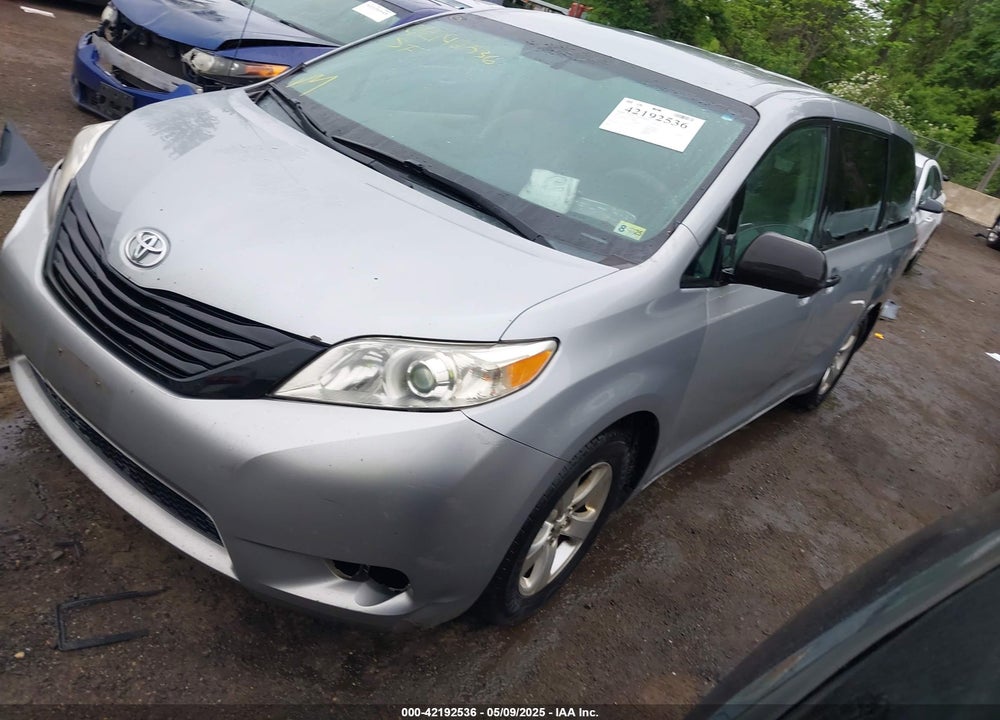 2014 TOYOTA SIENNA VIN: 5TDZK3DC7ES458064