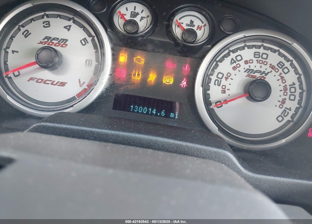 2010 FORD FOCUS SE VIN: 1FAHP3FN5AW282238