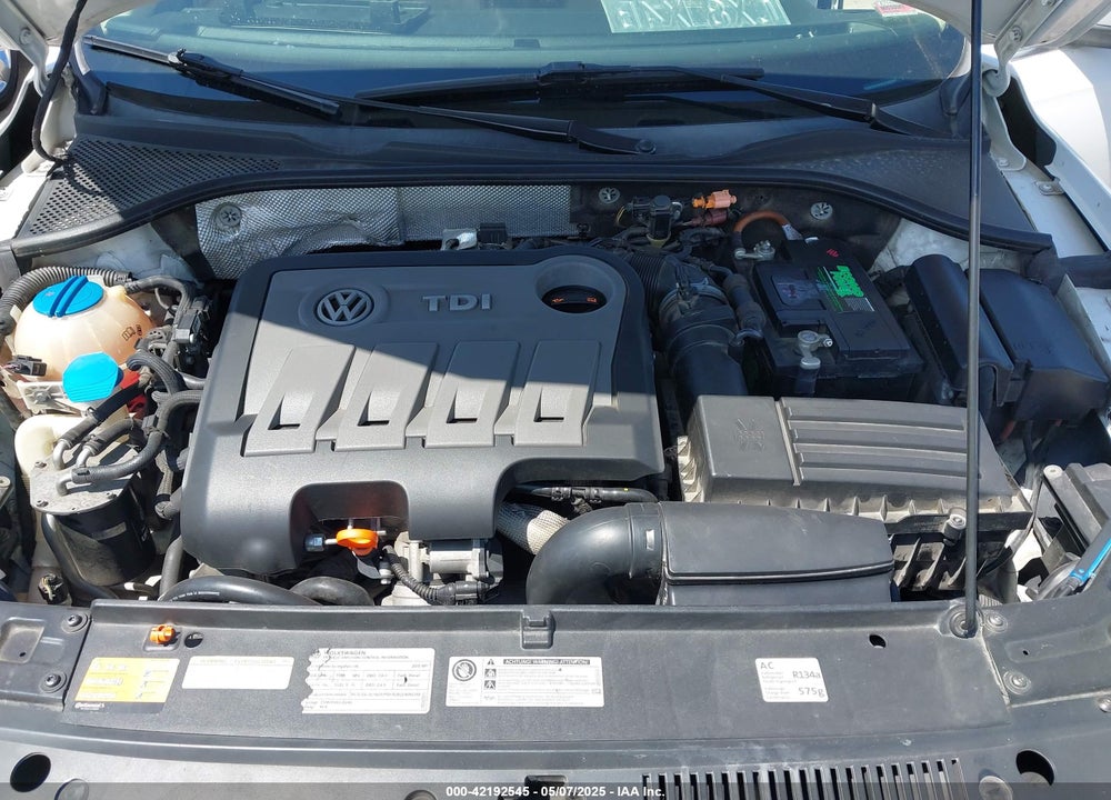 2012 VOLKSWAGEN PASSAT VIN: 1VWCN7A34CC095906