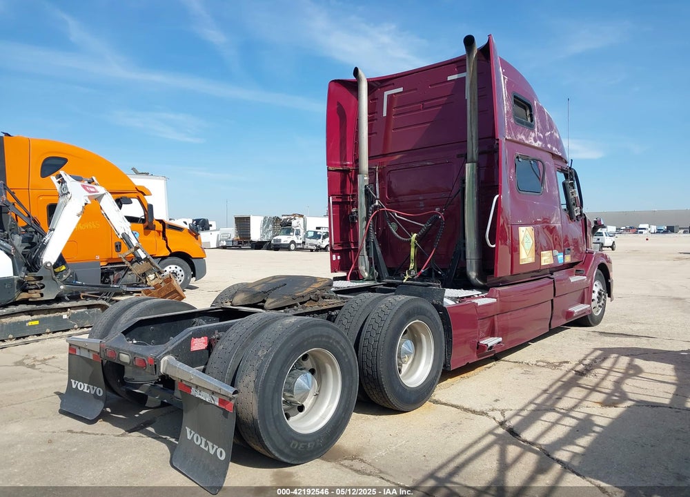 2013 VOLVO VN VNL VIN: 4V4NC9EHXDN553476