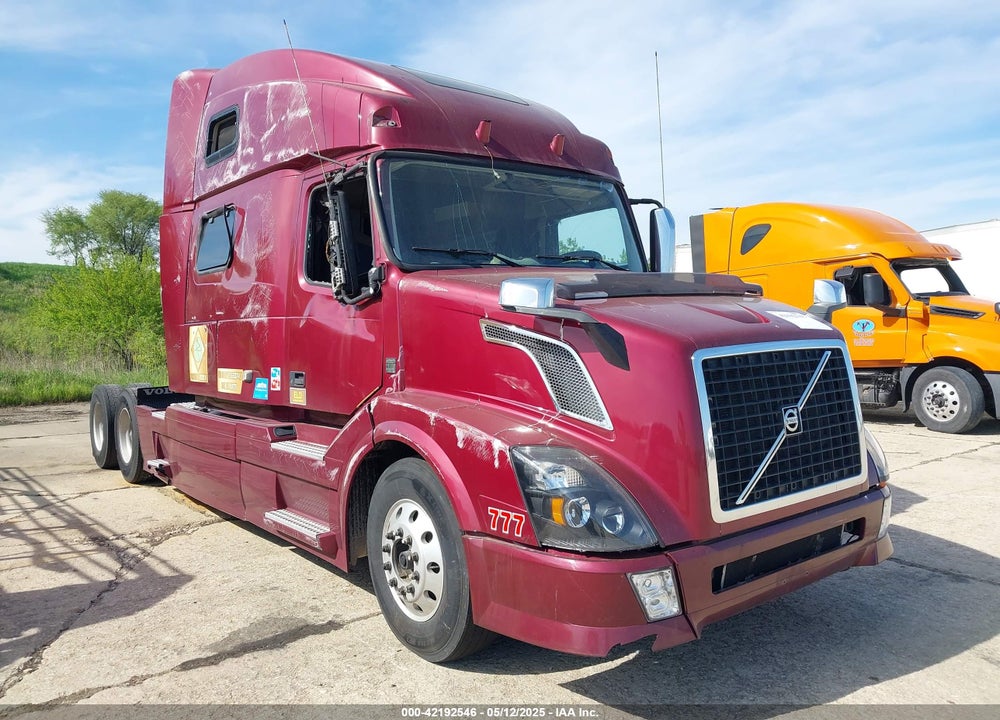 2013 VOLVO VN VNL VIN: 4V4NC9EHXDN553476