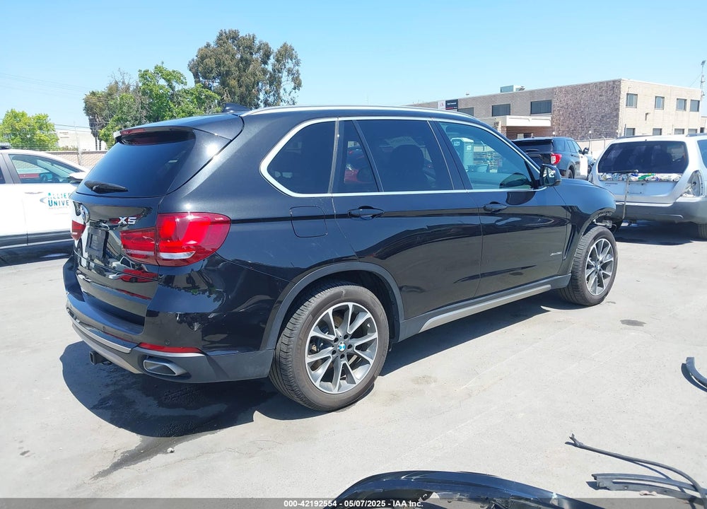 2018 BMW X5 VIN: 5UXKR0C54J0X84818