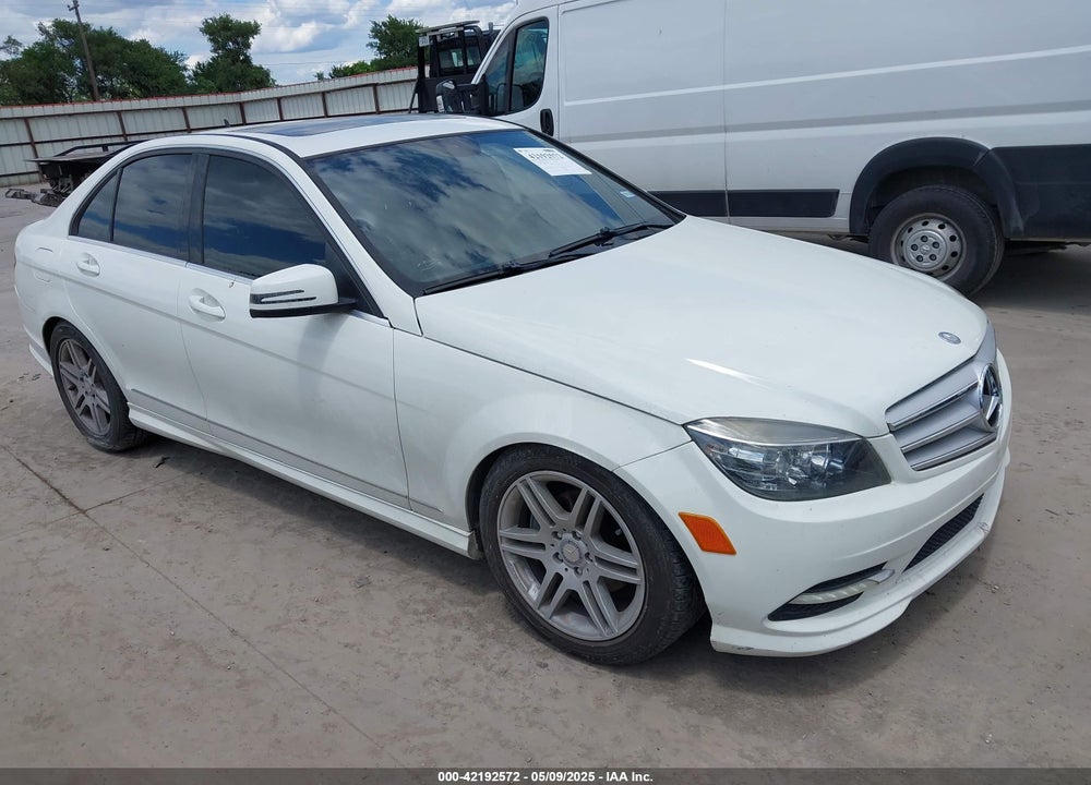 2011 MERCEDES-BENZ C 300 VIN: WDDGF5EB5BR147634