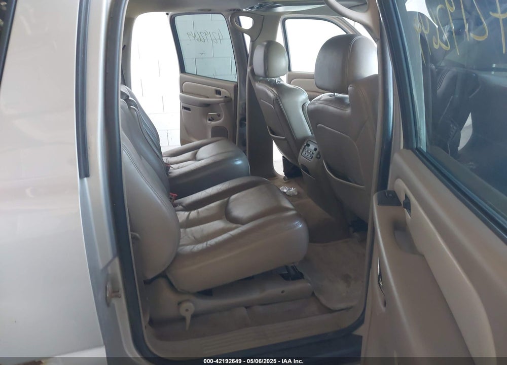 2004 GMC YUKON XL 1500 DENALI VIN: 1GKFK66U54J232891