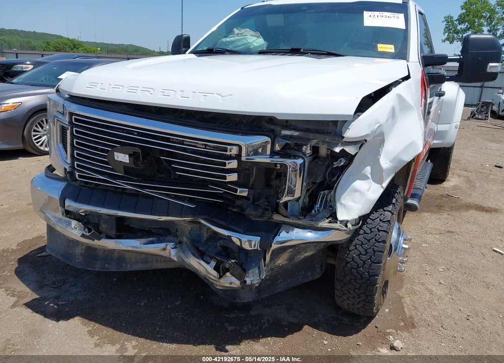 2022 FORD F-350 XLT VIN: 1FTRF3DTXNED40326