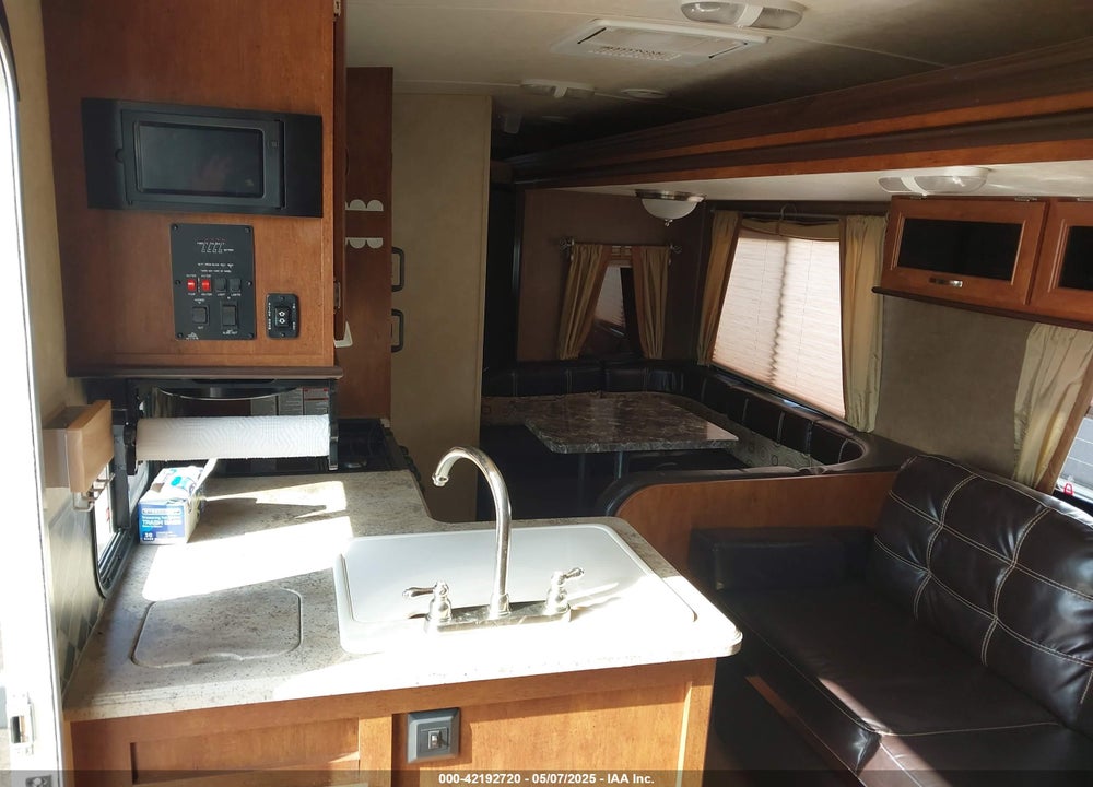 2015 FOREST RIVER OTHER VIN: 4X4TVBG2ZF5103997