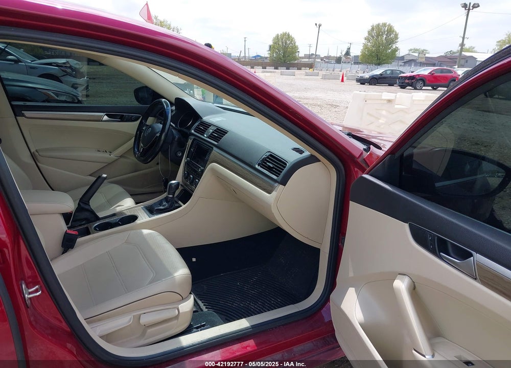 2016 VOLKSWAGEN PASSAT VIN: 1VWBT7A39GC023770