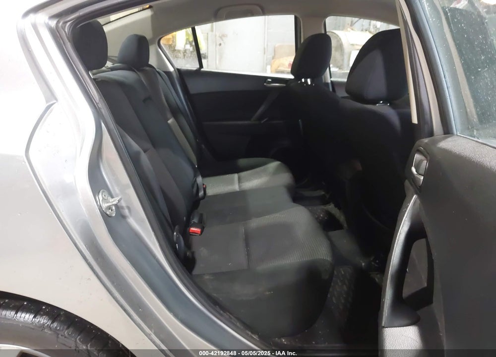 2013 MAZDA 3 VIN: JM1BL1VP3D1820309