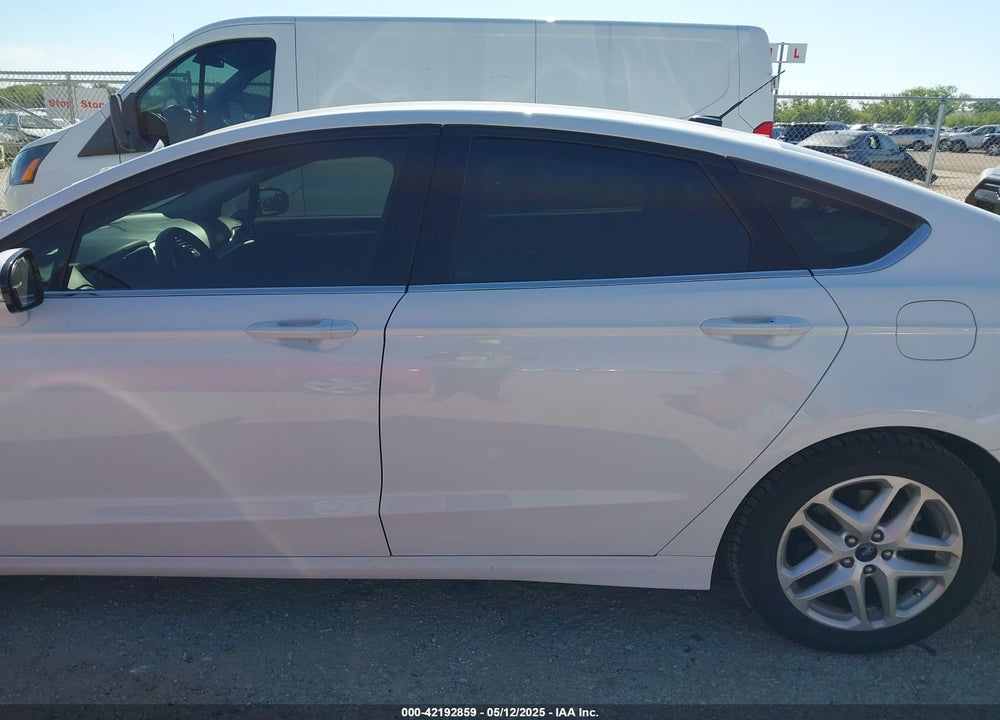 2016 FORD FUSION SE VIN: 3FA6P0H75GR275600