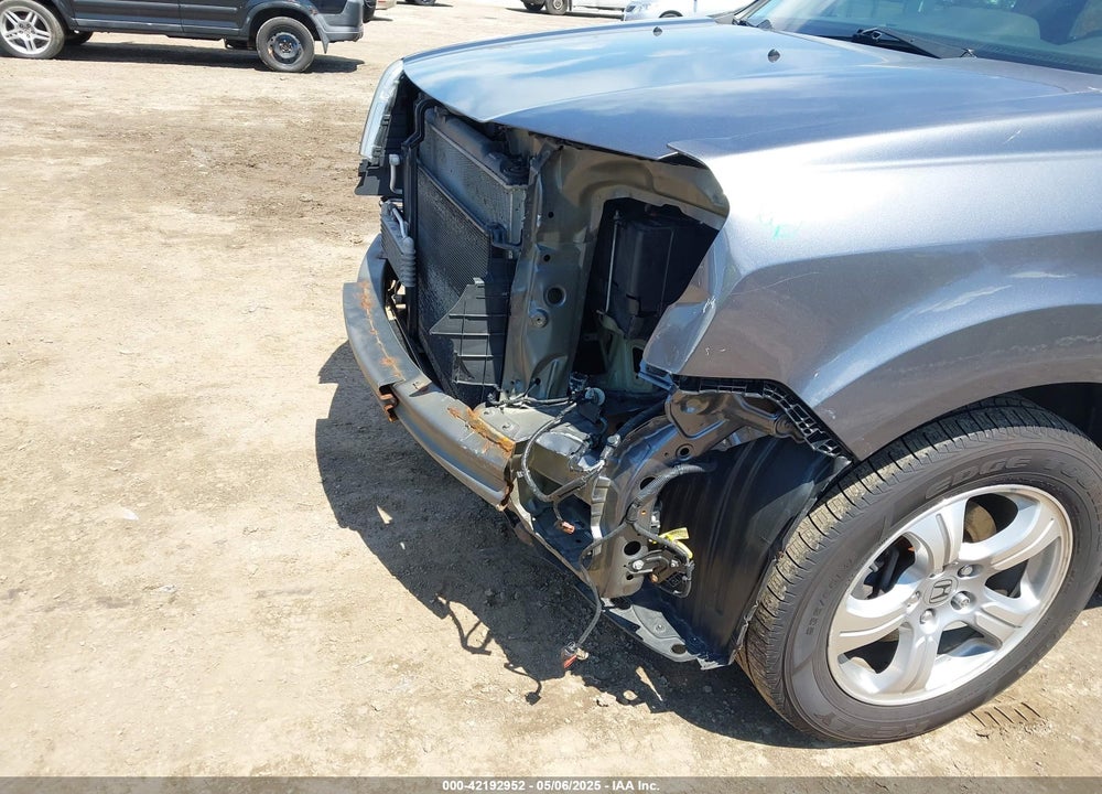 2015 HONDA PILOT EX VIN: 5FNYF4H49FB009905