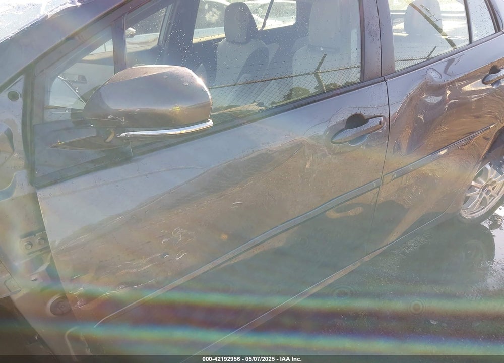 2019 TOYOTA PRIUS VIN: JTDL9RFU2K3005915