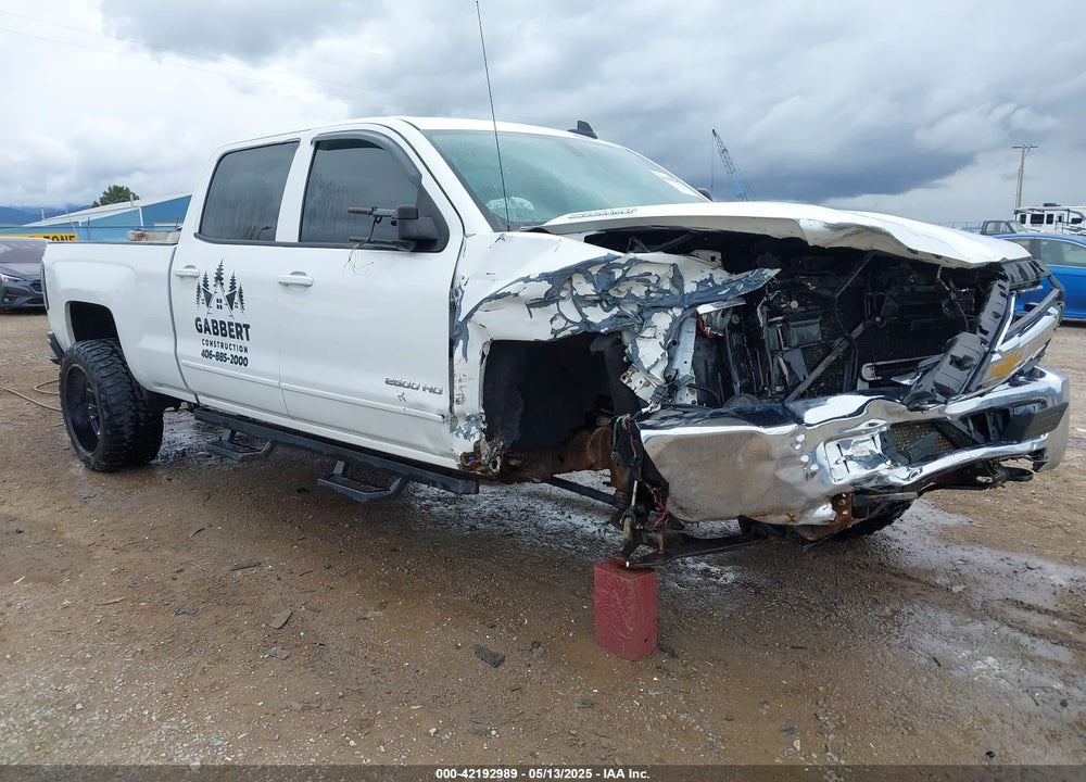 2015 CHEVROLET SILVERADO 2500HD LT VIN: 1GC1KVE82FF586247