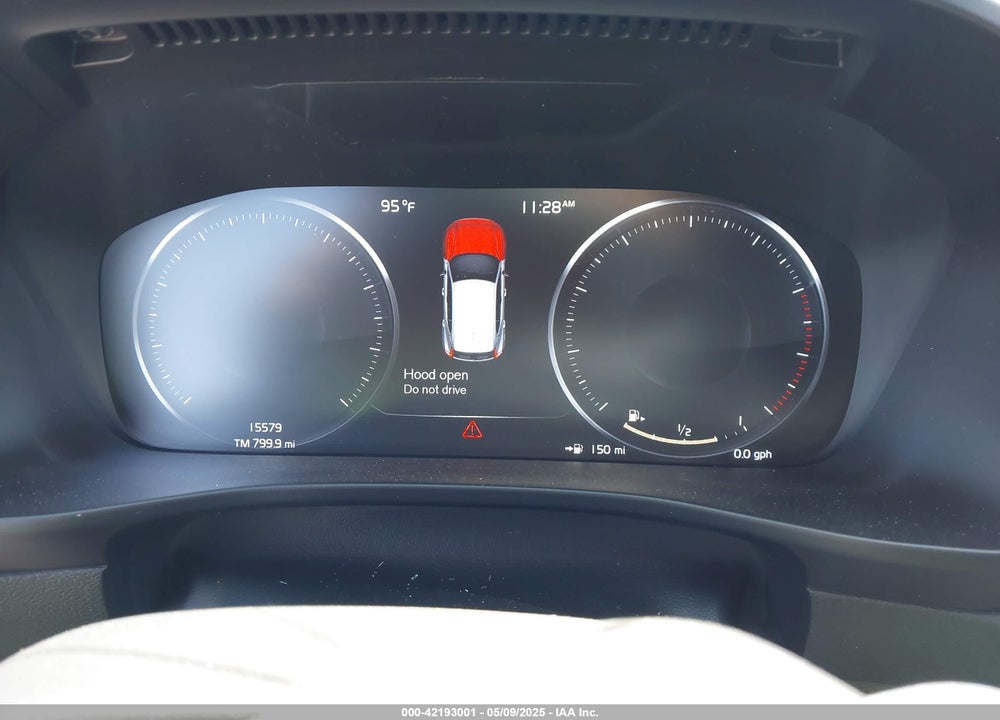 2022 VOLVO XC40 VIN: YV4162UM1N2739706