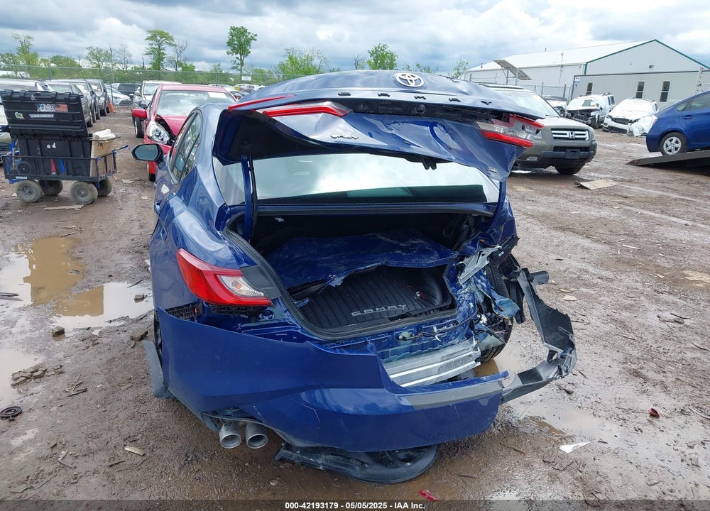 2025 TOYOTA CAMRY VIN: 4T1DAACK2SU111092