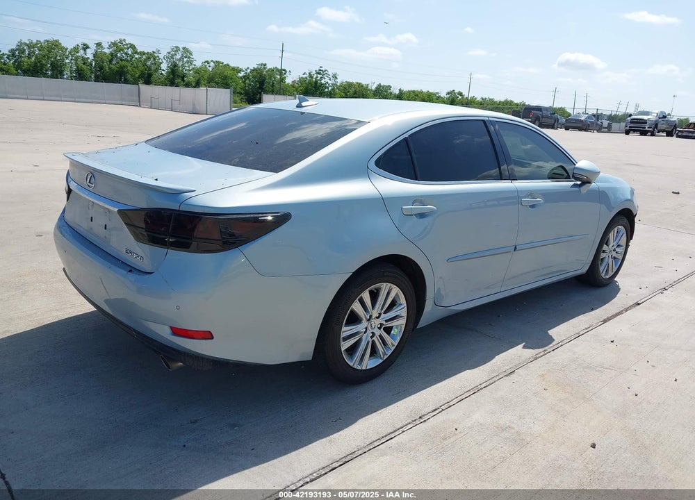 2013 LEXUS ES 350 VIN: JTHBK1GGXD2048075