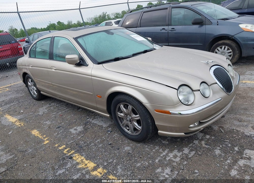 2000 JAGUAR S-TYPE 4.0L V8 VIN: SAJDA01D8YGL03547