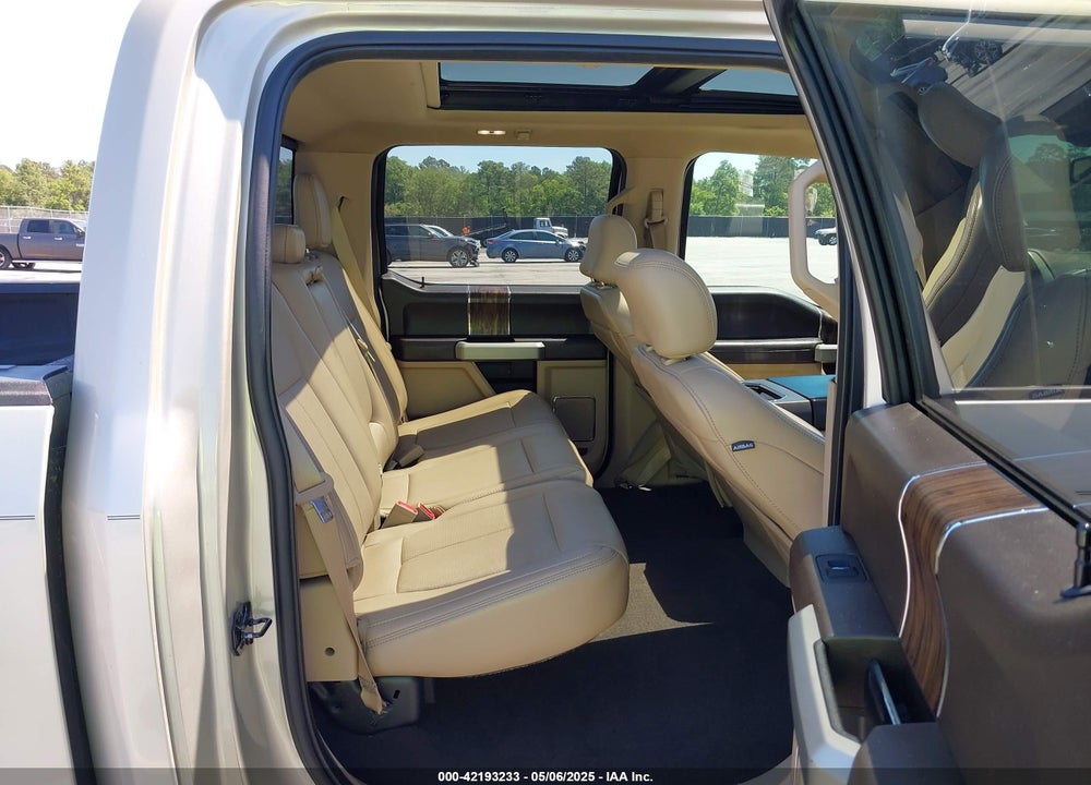 2018 FORD F-150 LARIAT VIN: 1FTEW1E54JFE36153