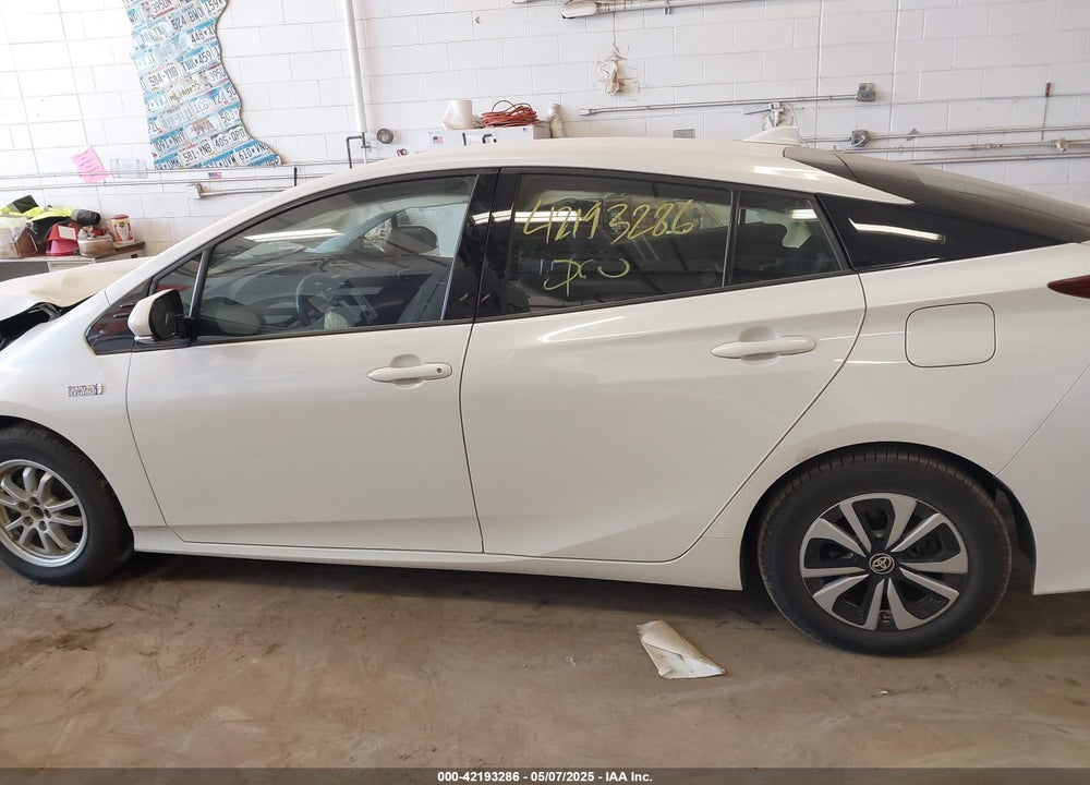 2018 TOYOTA PRIUS PRIME VIN: JTDKARFP2J3098544