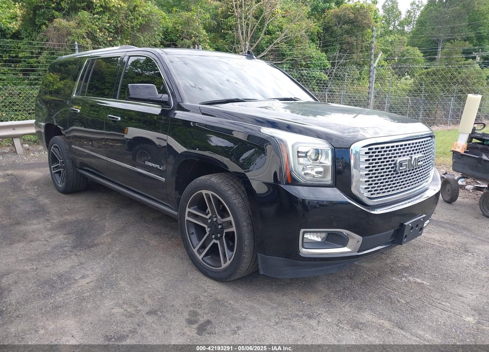 2017 GMC YUKON XL DENALI VIN: 1GKS2HKJ4HR236489