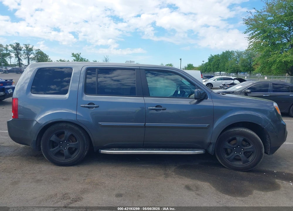 2013 HONDA PILOT VIN: 5FNYF4H47DB067427