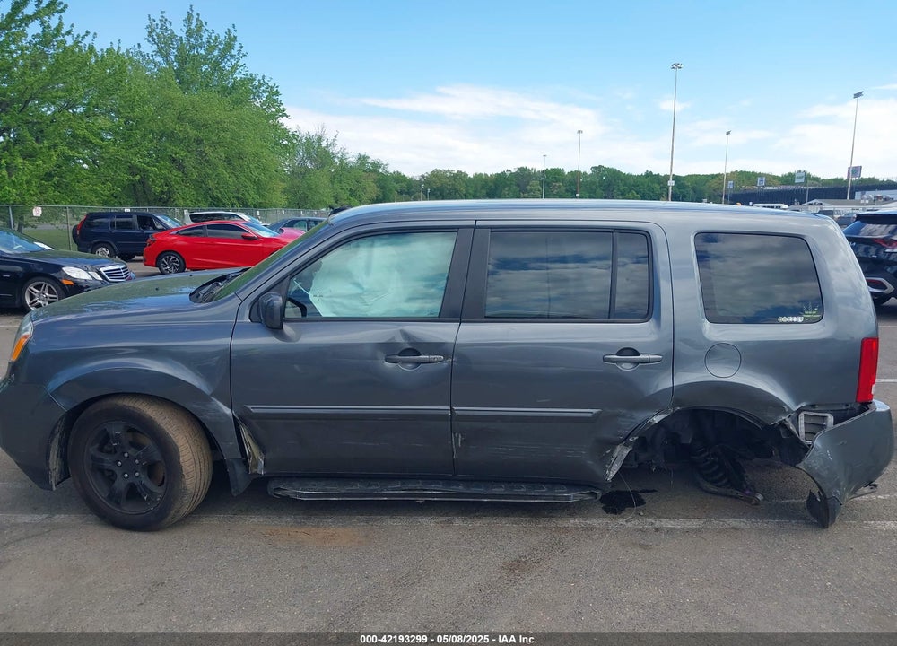 2013 HONDA PILOT VIN: 5FNYF4H47DB067427