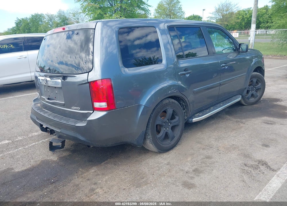 2013 HONDA PILOT VIN: 5FNYF4H47DB067427