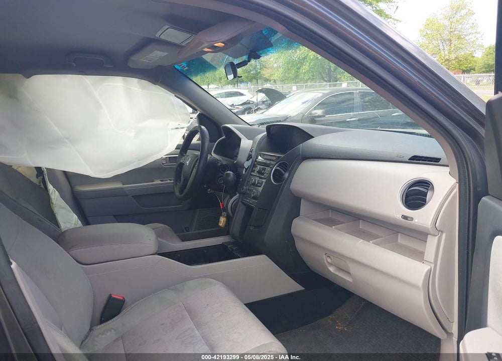 2013 HONDA PILOT VIN: 5FNYF4H47DB067427