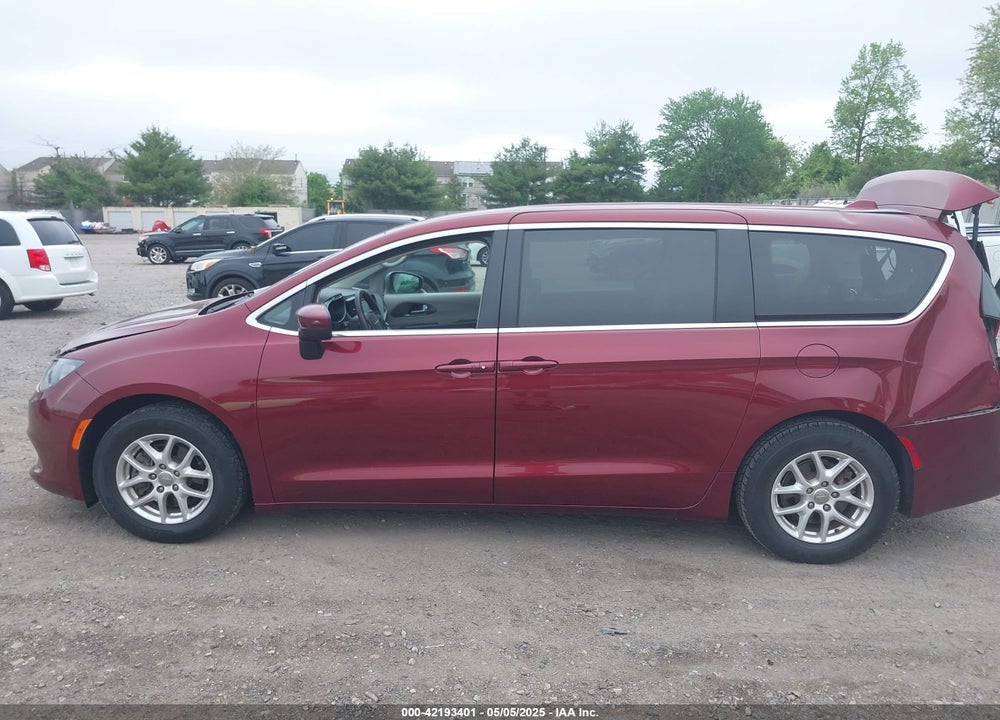 2017 CHRYSLER PACIFICA LX VIN: 2C4RC1CG0HR836857