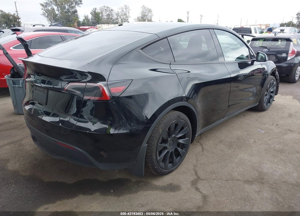 2023 TESLA MODEL Y VIN: 7SAYGDEE8PA051798
