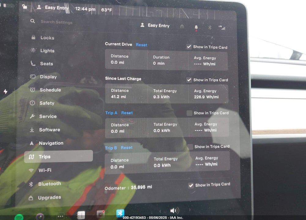 2023 TESLA MODEL Y VIN: 7SAYGDEE8PA051798