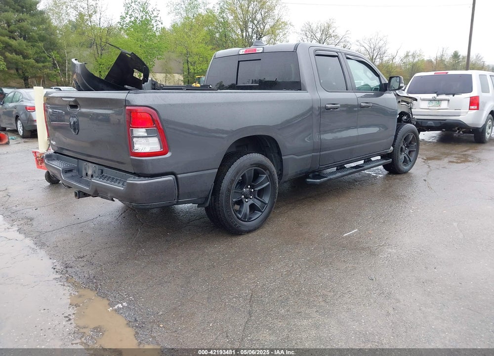 2020 RAM 1500 BIG HORN 4X4 6'4 BOX VIN: 1C6SRFBT9LN292321