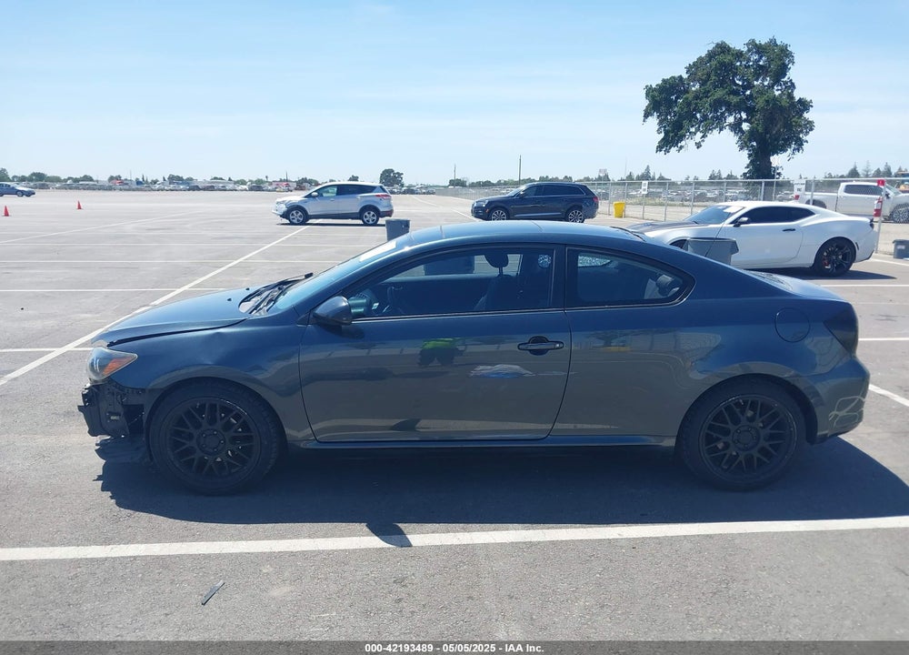 2010 SCION TC VIN: JTKDE3B71A0313857