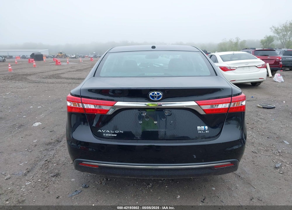 2014 TOYOTA AVALON HYBRID XLE TOURING VIN: 4T1BD1EB1EU032321