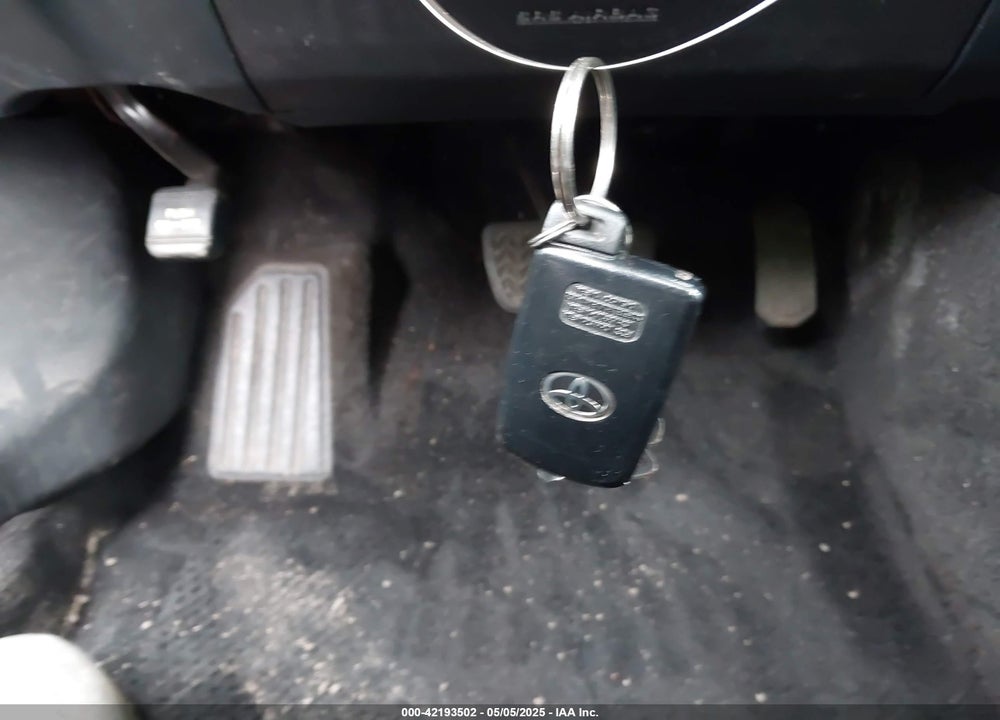 2014 TOYOTA AVALON HYBRID XLE TOURING VIN: 4T1BD1EB1EU032321