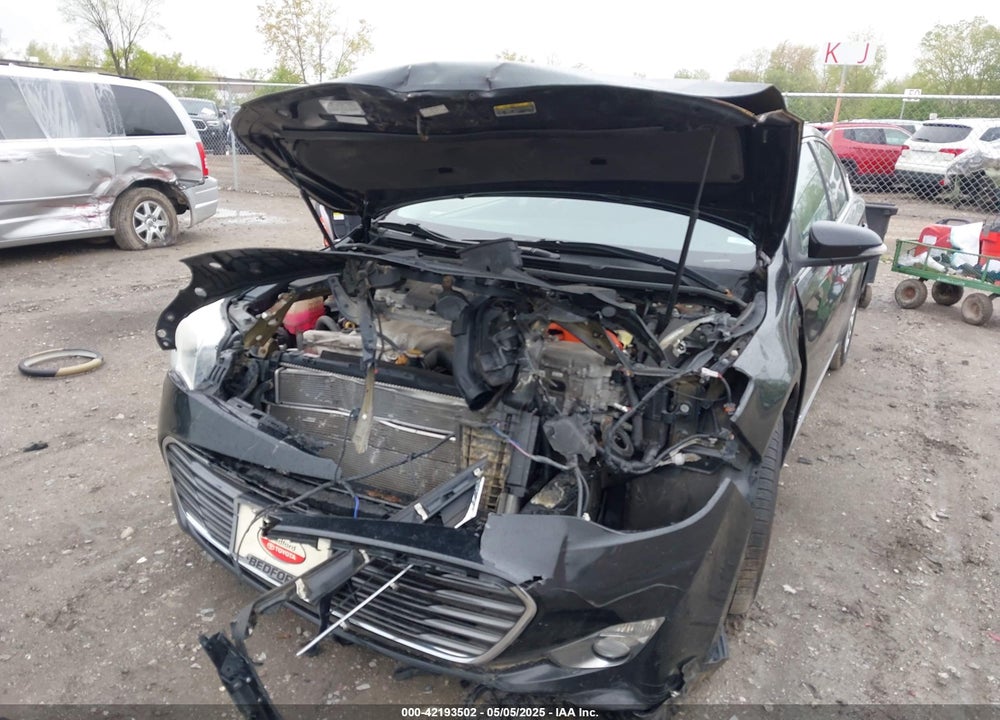 2014 TOYOTA AVALON HYBRID XLE TOURING VIN: 4T1BD1EB1EU032321