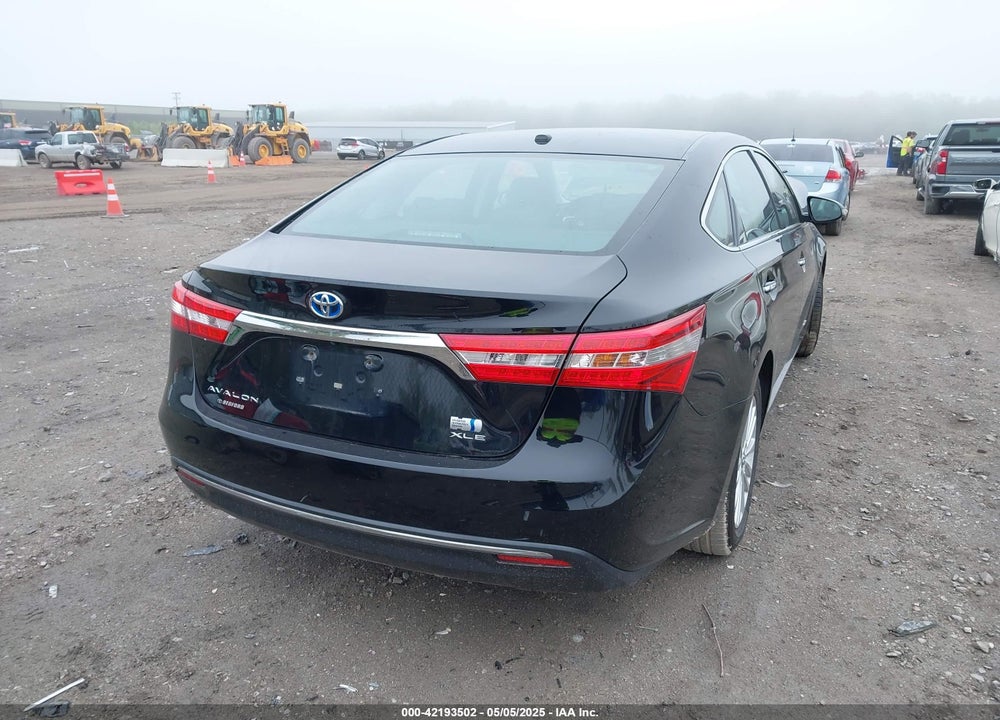 2014 TOYOTA AVALON HYBRID XLE TOURING VIN: 4T1BD1EB1EU032321