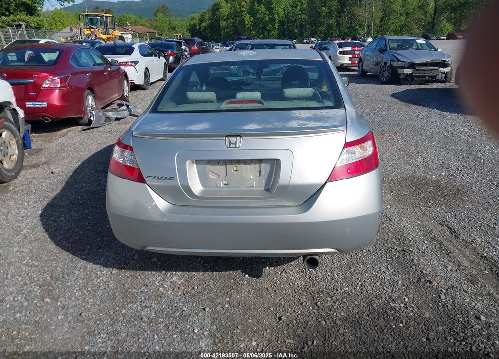 2008 HONDA CIVIC VIN: 2HGFG12838H532074