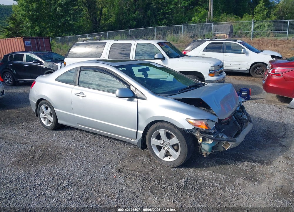 2008 HONDA CIVIC VIN: 2HGFG12838H532074