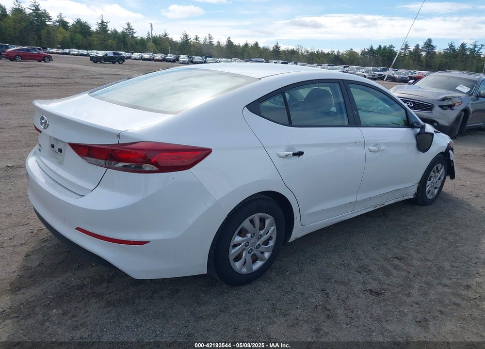 2018 HYUNDAI ELANTRA VIN: 5NPD74LF6JH279365