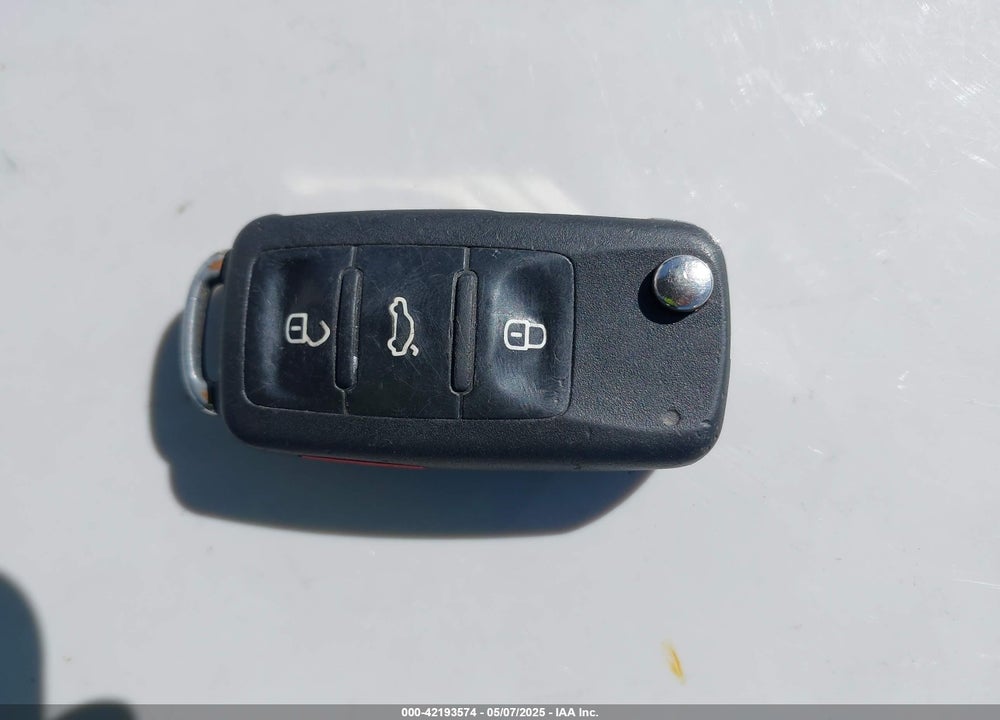 2010 VOLKSWAGEN TIGUAN SEL VIN: WVGAV9AX9AW522481