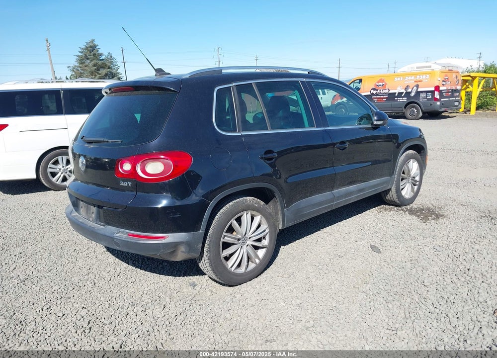 2010 VOLKSWAGEN TIGUAN SEL VIN: WVGAV9AX9AW522481